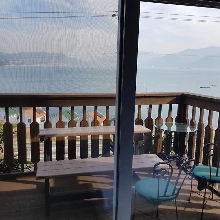 Rainbow Hill Pension Villa Namhae Luaran gambar