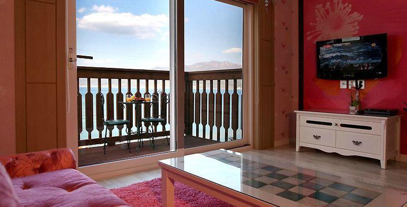 Rainbow Hill Pension Villa Namhae Luaran gambar